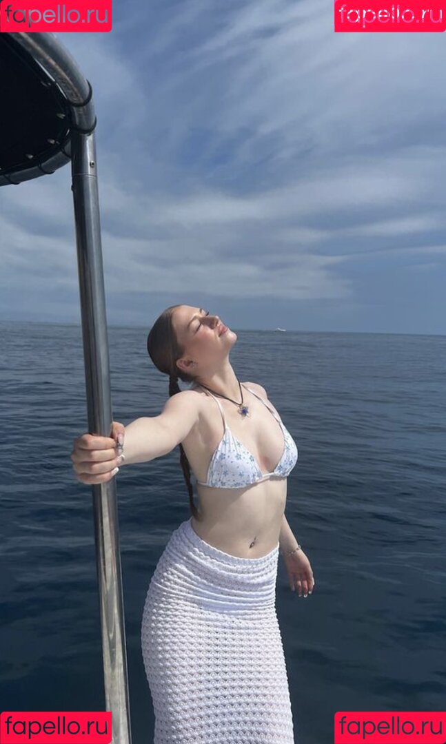 Yana Clare Onlyfans Photo Gallery 