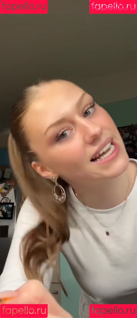 Yana Clare Onlyfans Photo Gallery 