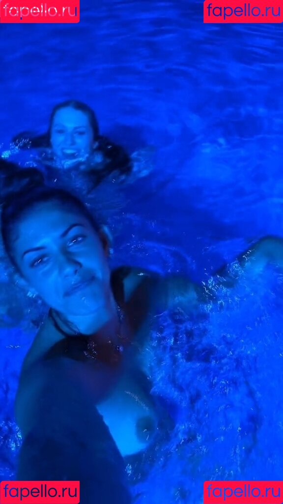 Yana Clare Onlyfans Photo Gallery 