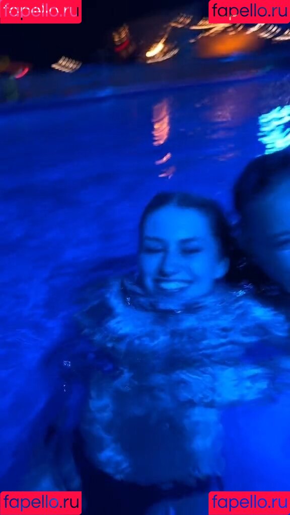 Yana Clare Onlyfans Photo Gallery 