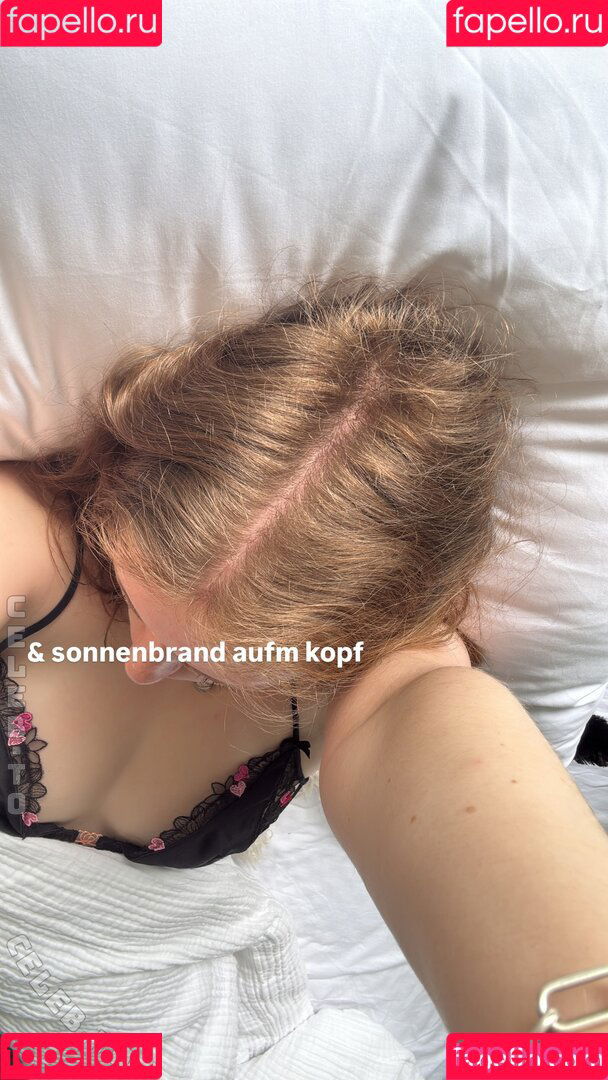 Yana Clare Onlyfans Photo Gallery 