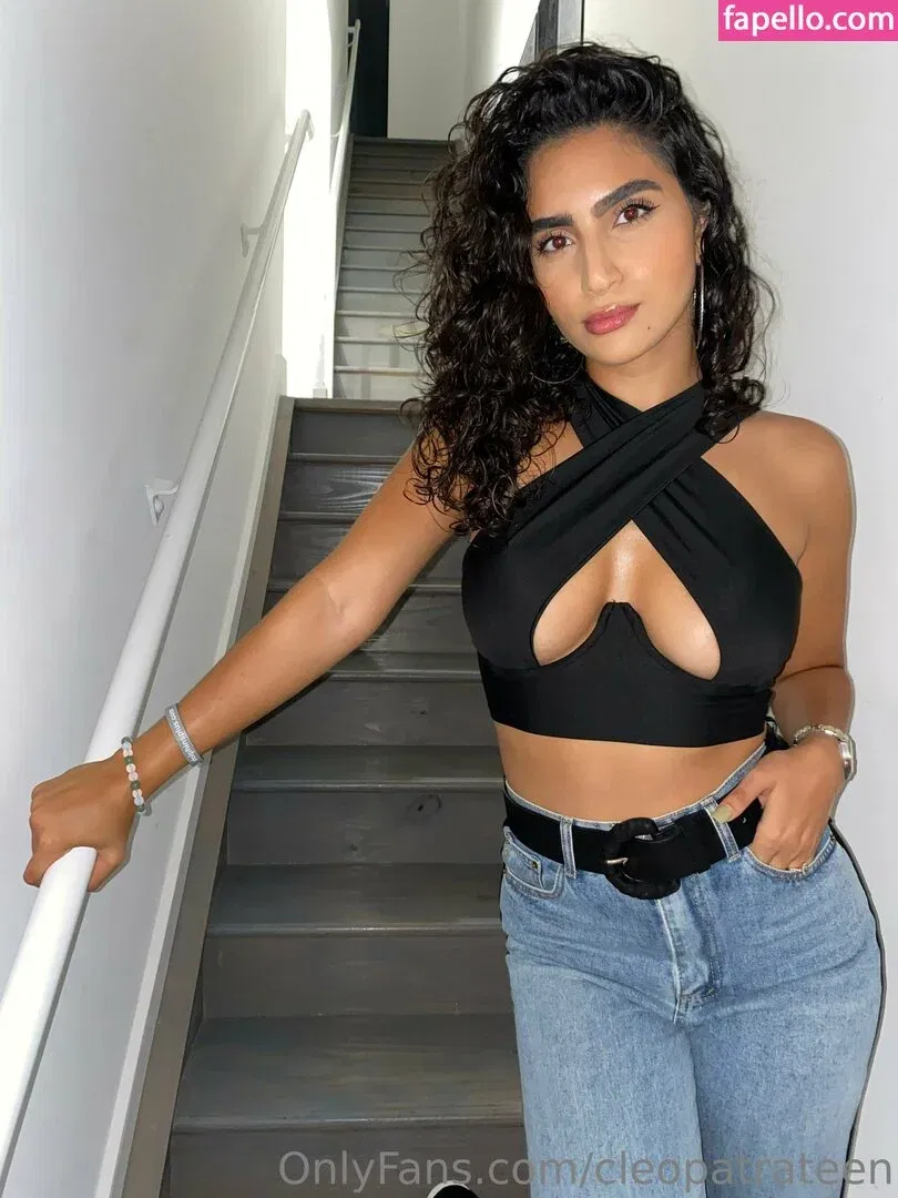 cleopatrateen Onlyfans Photo Gallery 