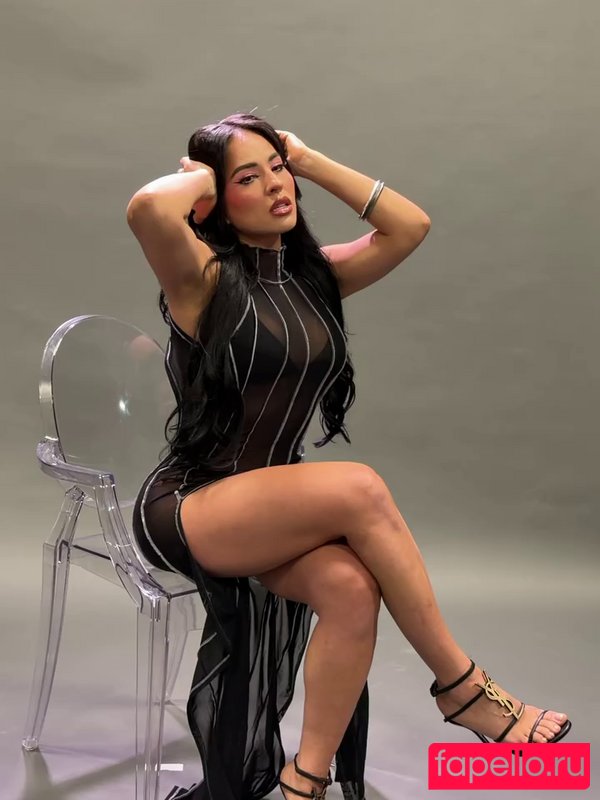 Karla Bustillos Nude Onlyfans Photo 3