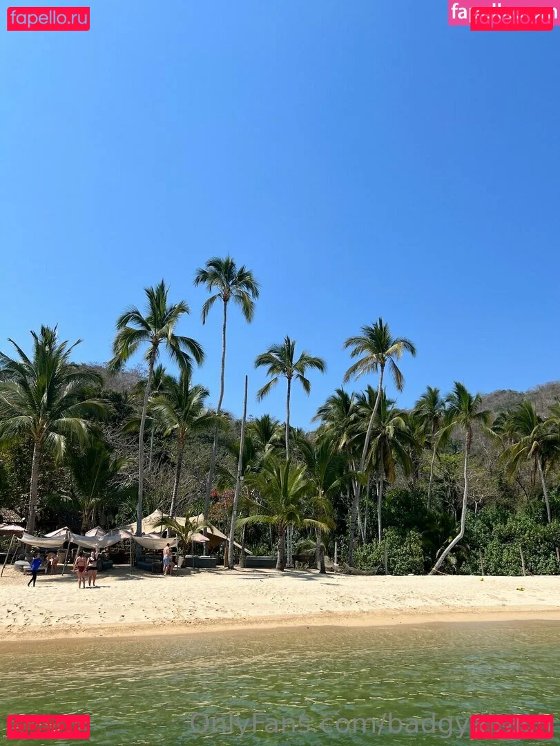 badgyalrachh Onlyfans Photo Gallery 