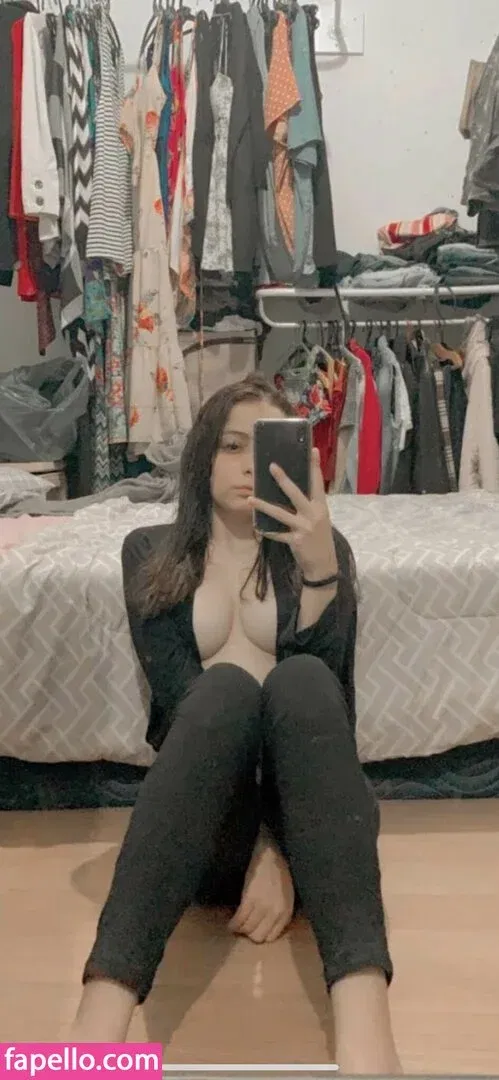 Luana Reinert Onlyfans Photo Gallery 