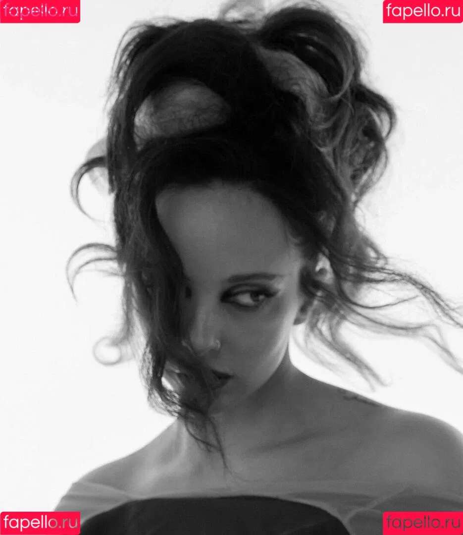 Jade Thirlwall Onlyfans Photo Gallery 
