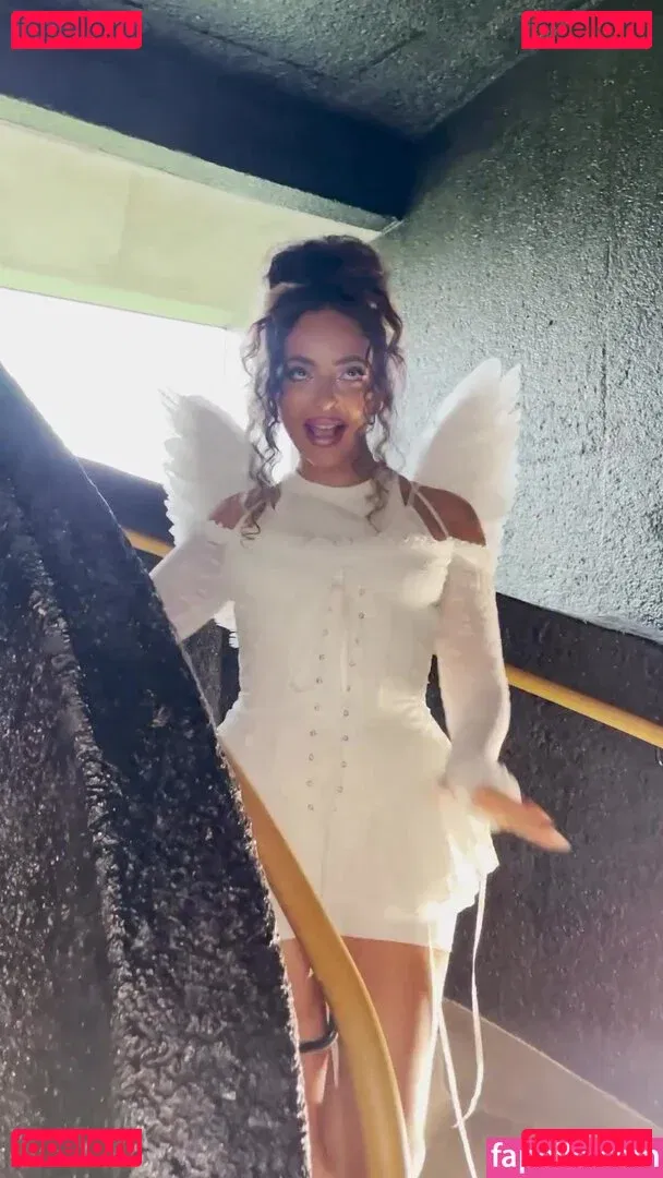 Jade Thirlwall Onlyfans Photo Gallery 