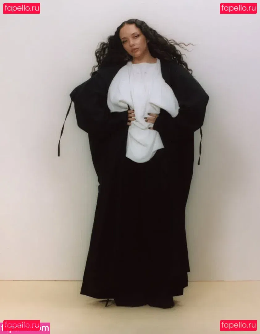 Jade Thirlwall Onlyfans Photo Gallery 