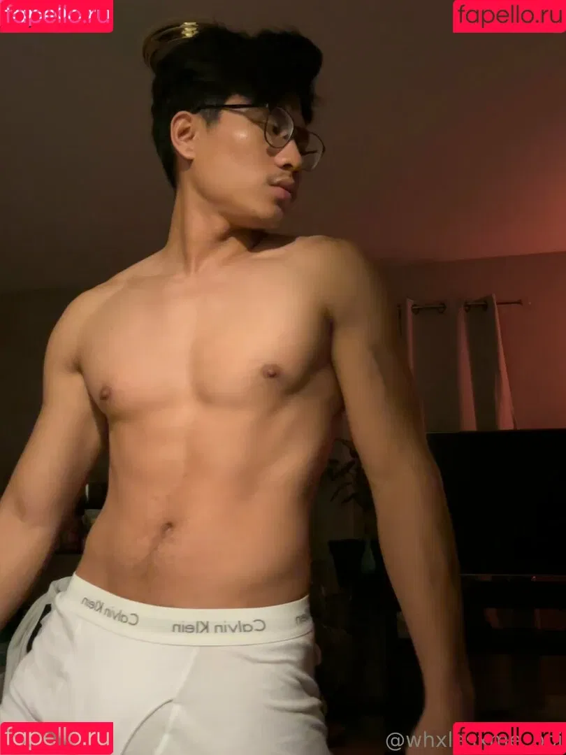 whxlesxme_boi Onlyfans Photo Gallery 