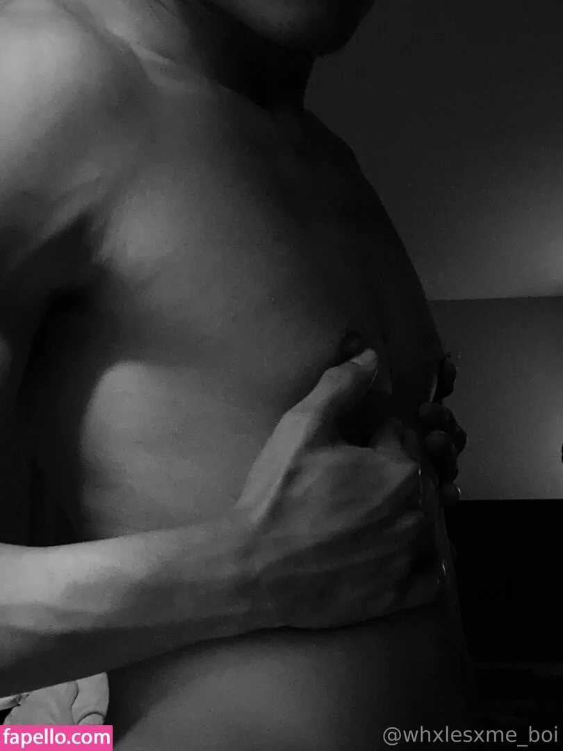 whxlesxme_boi Onlyfans Photo Gallery 