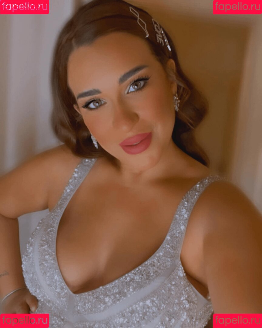 Asma Sherif Moneer Onlyfans Photo Gallery 