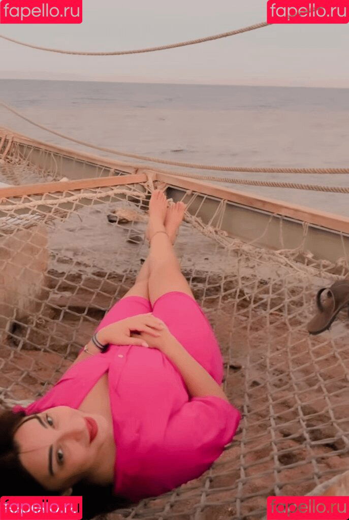 Asma Sherif Moneer Onlyfans Photo Gallery 