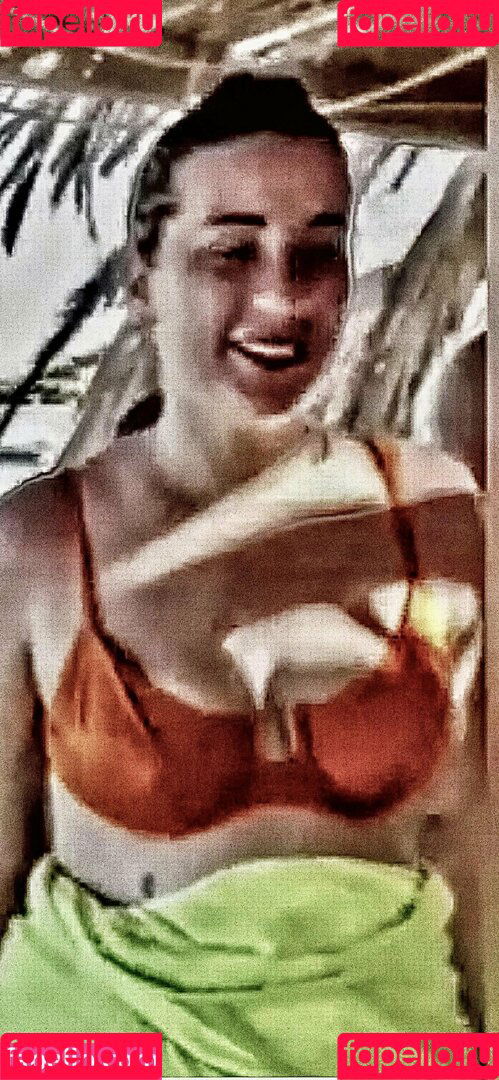 Asma Sherif Moneer Onlyfans Photo Gallery 