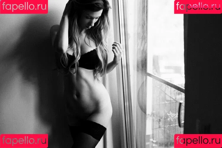 Romina Onlyfans Photo Gallery 