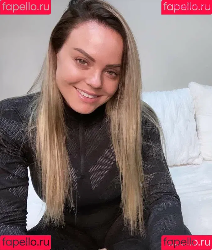 Rahyndee VIP Onlyfans Photo Gallery 