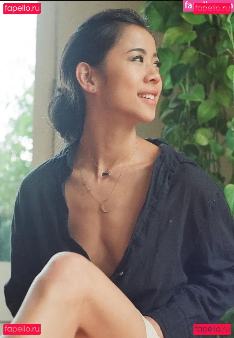 Leah Lewis Onlyfans Photo Gallery 