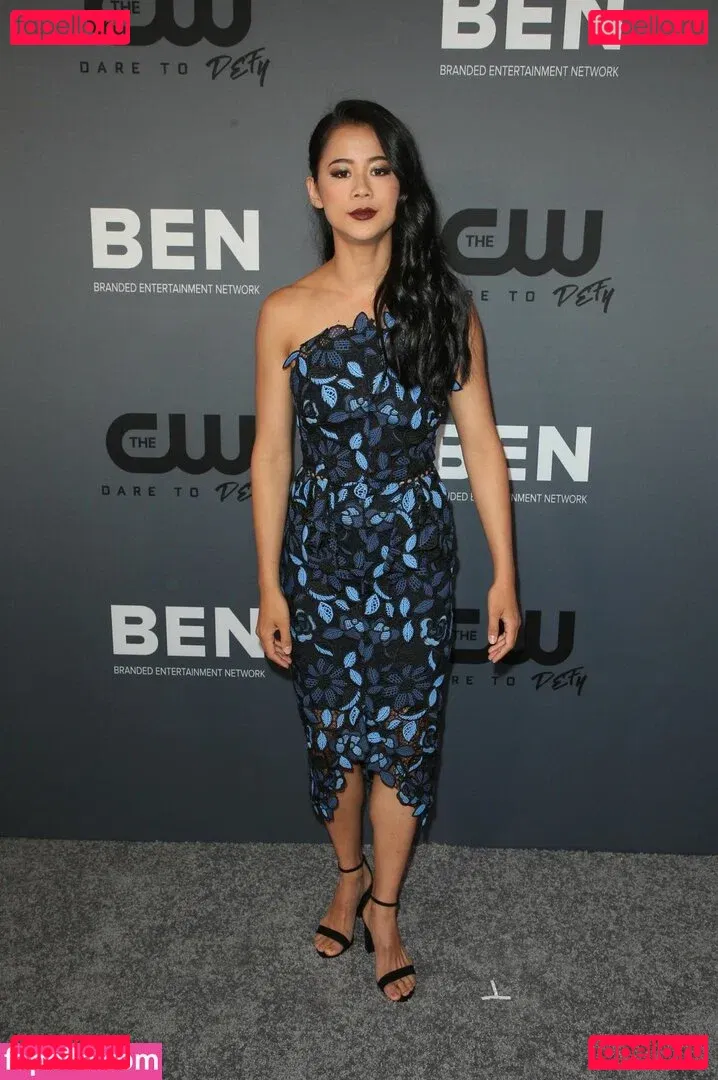 Leah Lewis Onlyfans Photo Gallery 