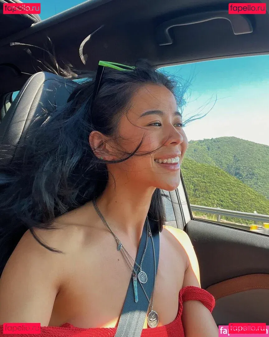 Leah Lewis Onlyfans Photo Gallery 