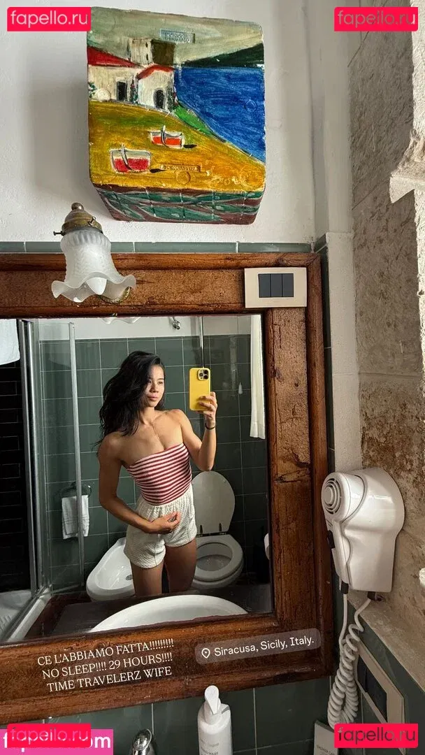 Leah Lewis Onlyfans Photo Gallery 