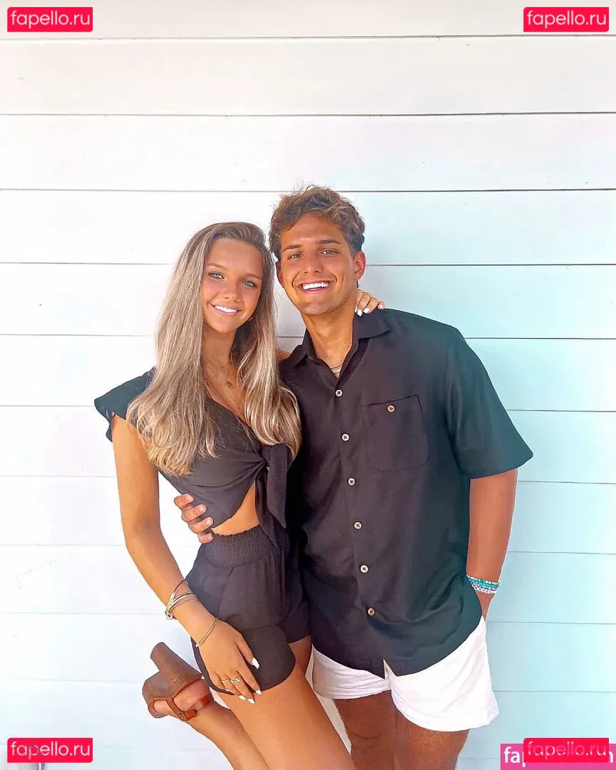 Riley Berger Onlyfans Photo Gallery 