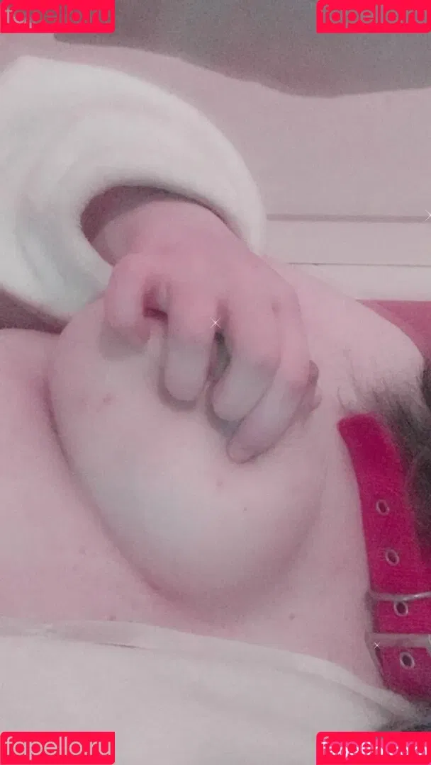 Gomi Kukara Onlyfans Photo Gallery 