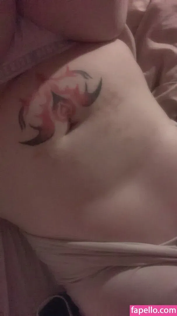 Gomi Kukara Onlyfans Photo Gallery 