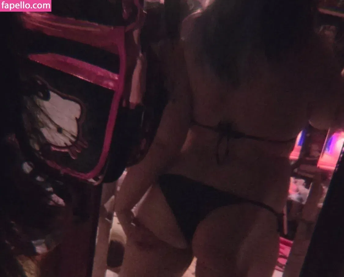 Gomi Kukara Onlyfans Photo Gallery 