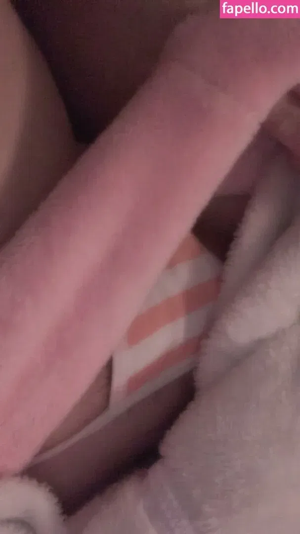 Gomi Kukara Onlyfans Photo Gallery 