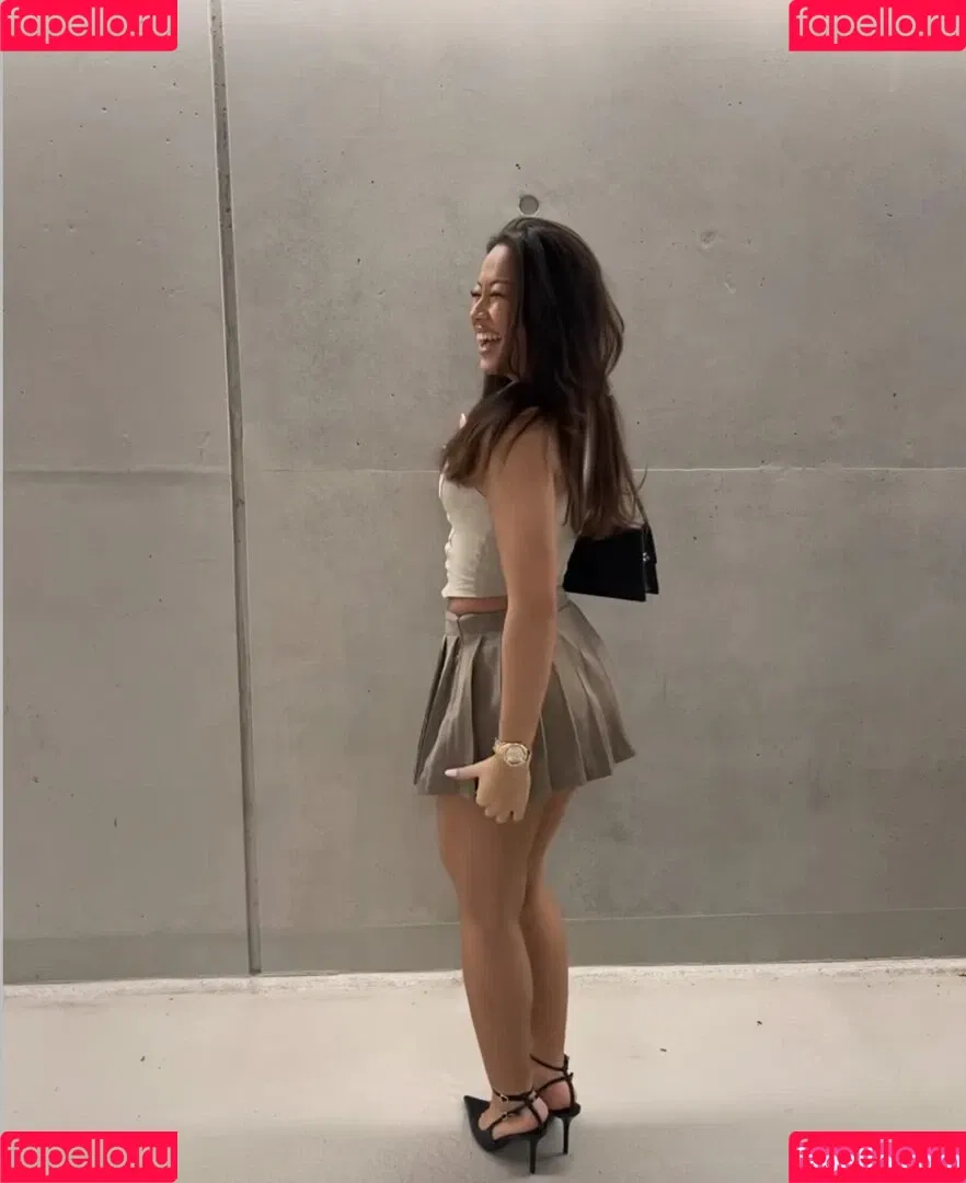 naomi khio Onlyfans Photo Gallery 