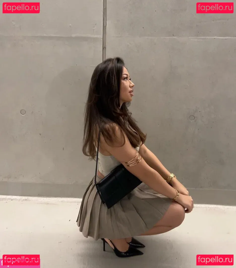 naomi khio Onlyfans Photo Gallery 