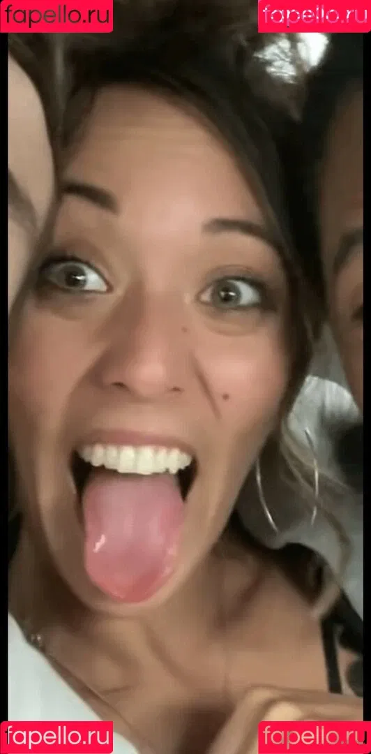 Lydiahewittlee Onlyfans Photo Gallery 