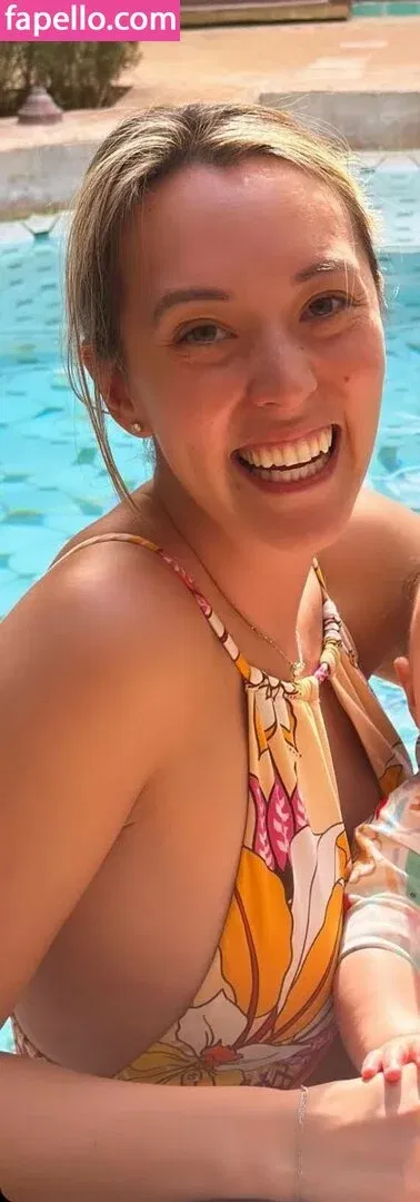 Lydiahewittlee Onlyfans Photo Gallery 