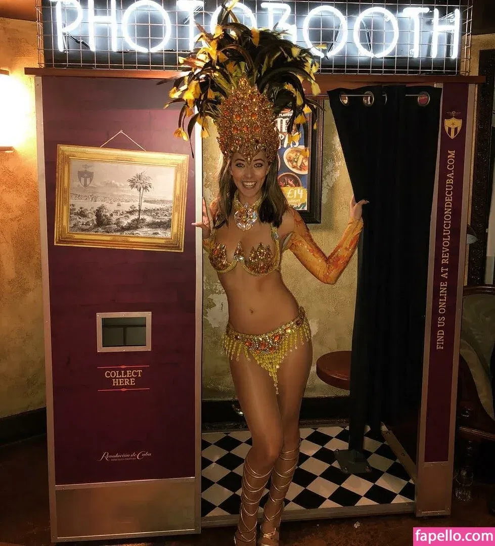 Lydiahewittlee Onlyfans Photo Gallery 