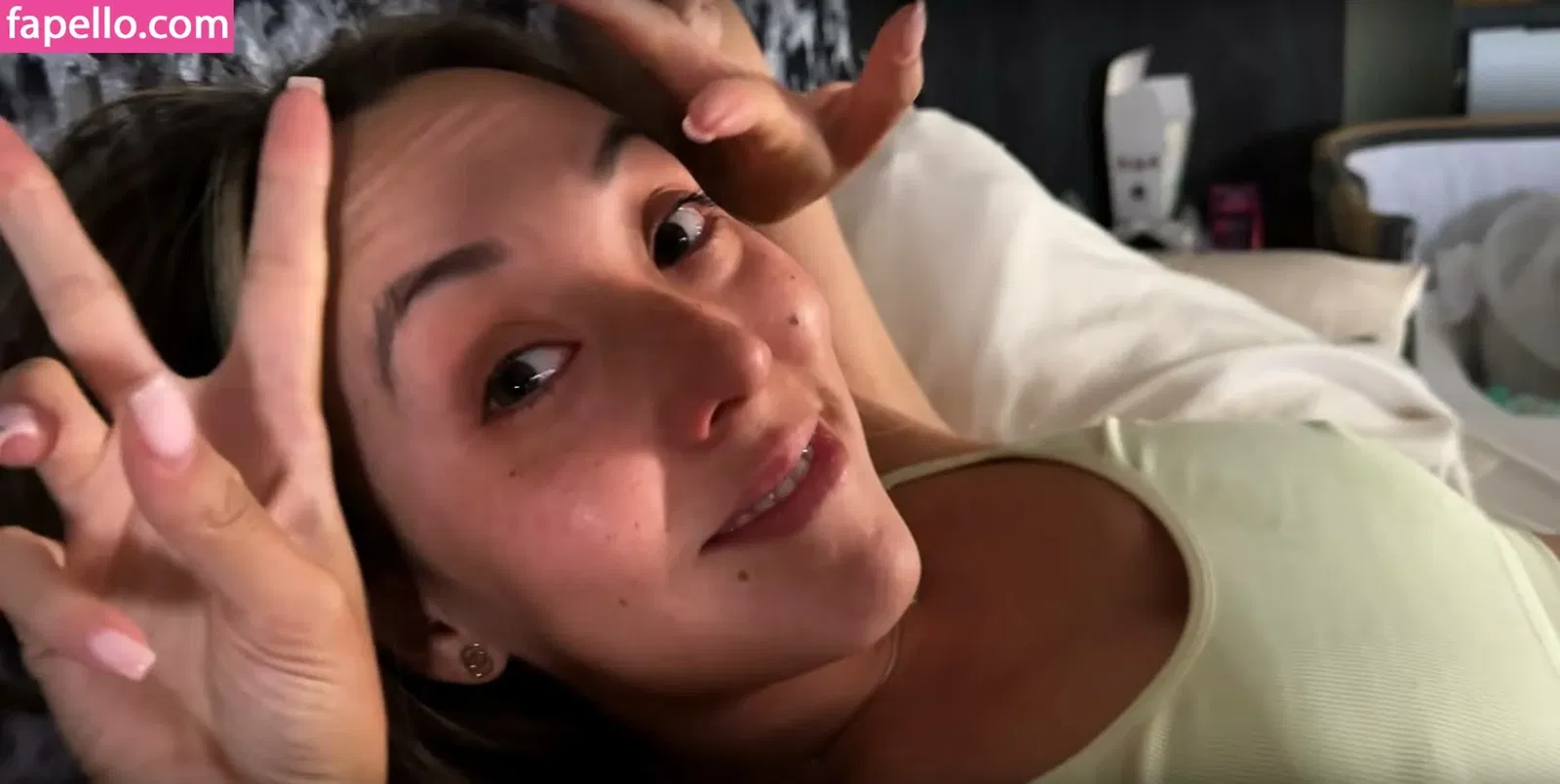 Lydiahewittlee Onlyfans Photo Gallery 