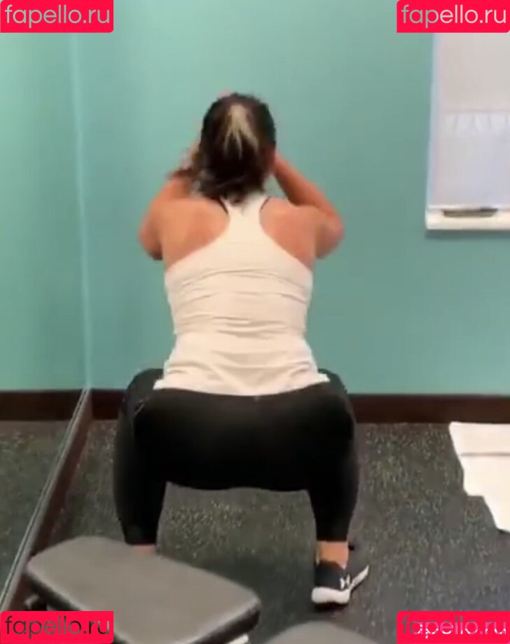 Tulsi Gabbard Onlyfans Photo Gallery 