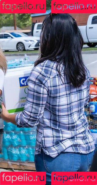 Tulsi Gabbard Onlyfans Photo Gallery 