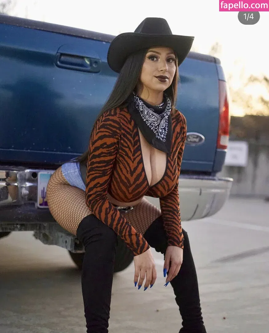 officialthatgirlginger Onlyfans Photo Gallery 