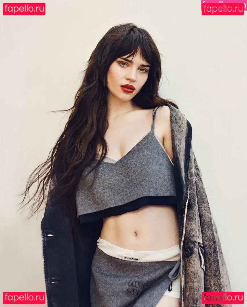 Sophie Thatcher Onlyfans Photo Gallery 