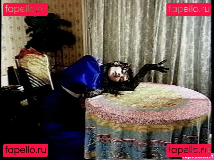 Sophie Thatcher Onlyfans Photo Gallery 