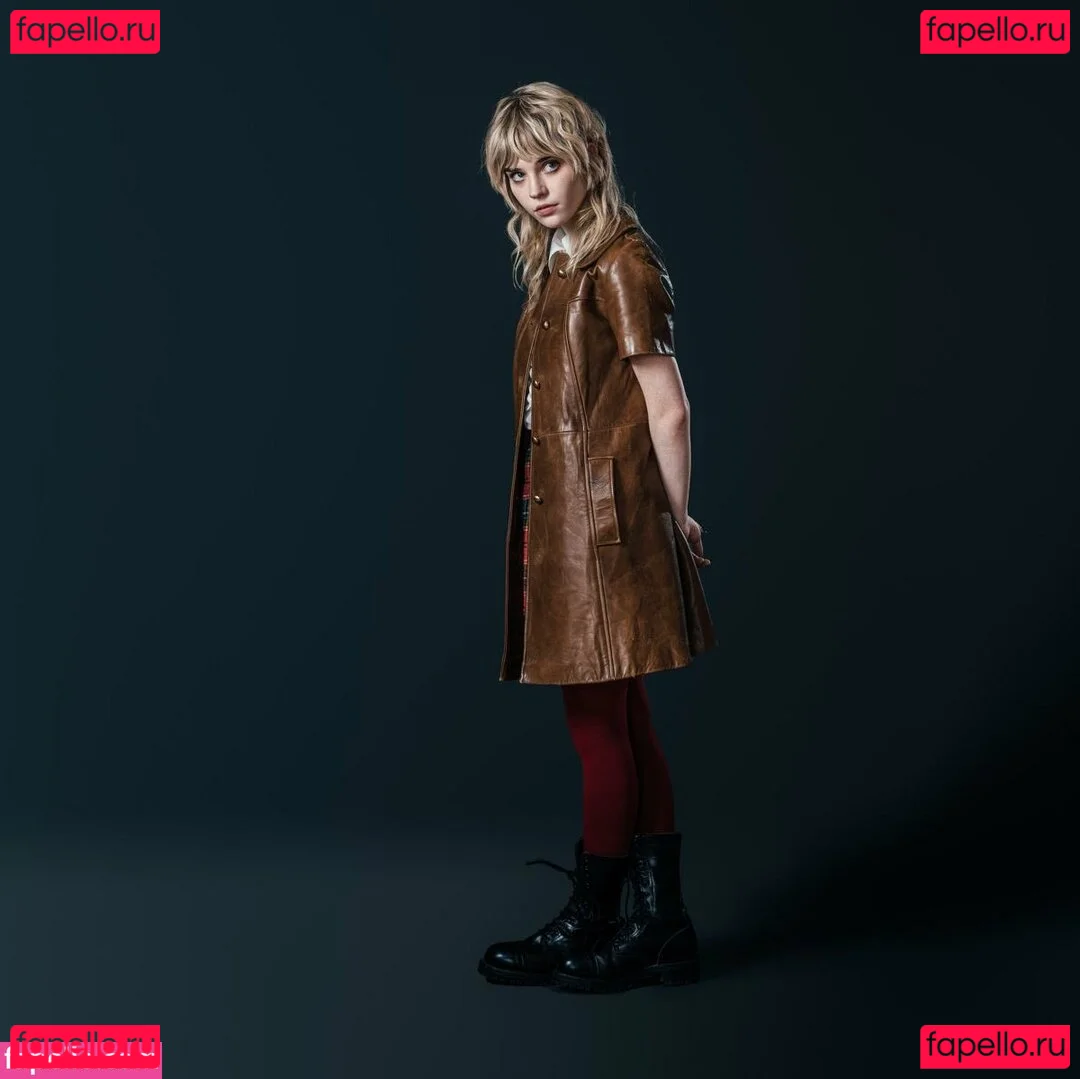 Sophie Thatcher Onlyfans Photo Gallery 