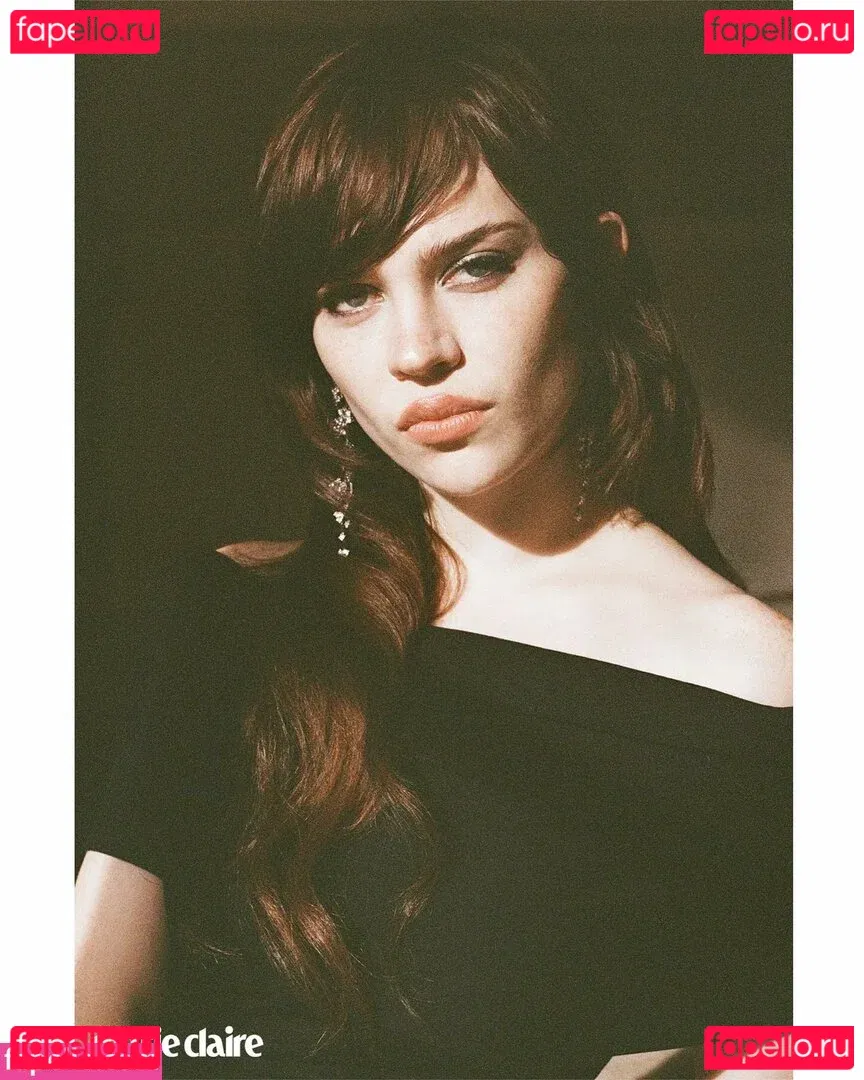 Sophie Thatcher Onlyfans Photo Gallery 