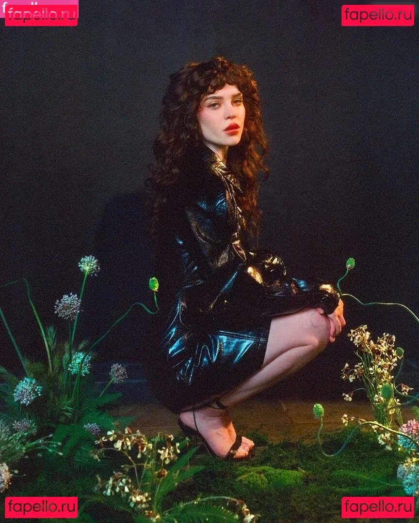 Sophie Thatcher Onlyfans Photo Gallery 