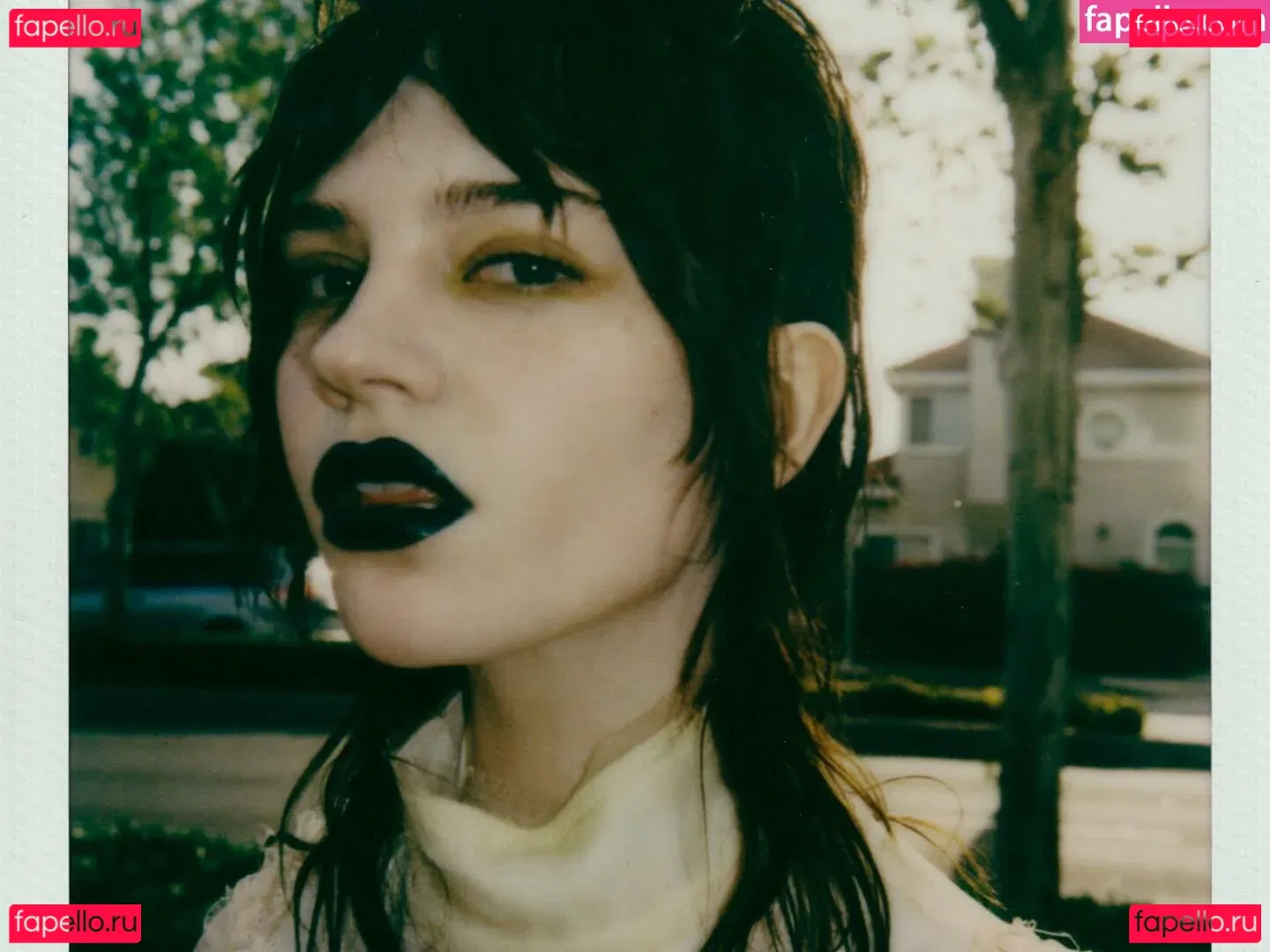 Sophie Thatcher Onlyfans Photo Gallery 