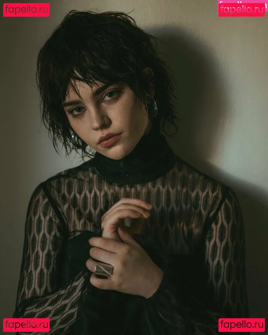 Sophie Thatcher Onlyfans Photo Gallery 