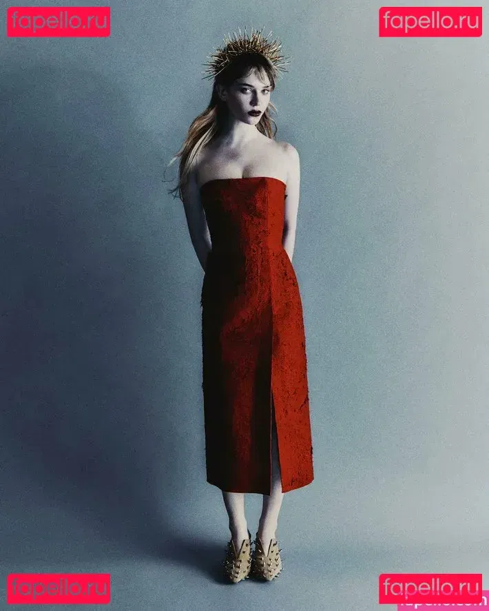 Sophie Thatcher Onlyfans Photo Gallery 