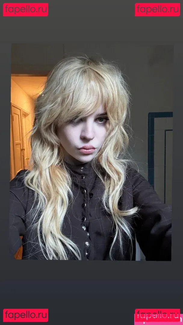 Sophie Thatcher Onlyfans Photo Gallery 