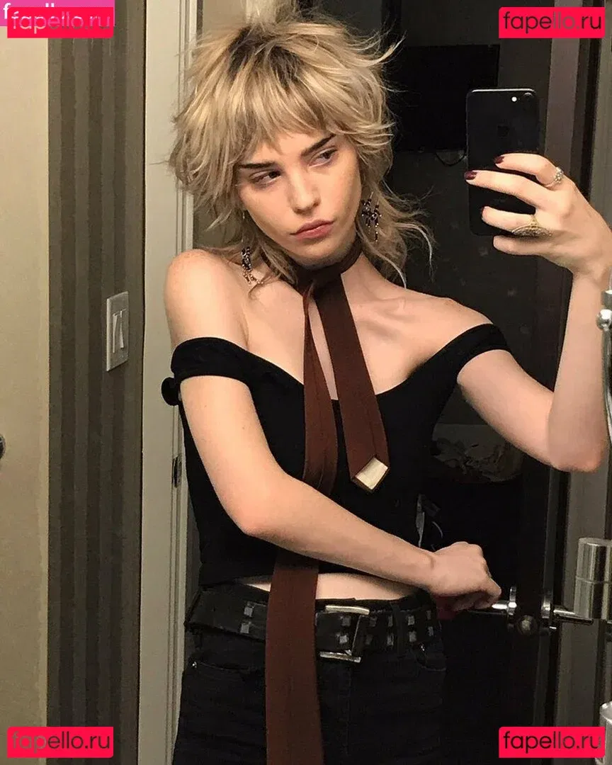 Sophie Thatcher Onlyfans Photo Gallery 