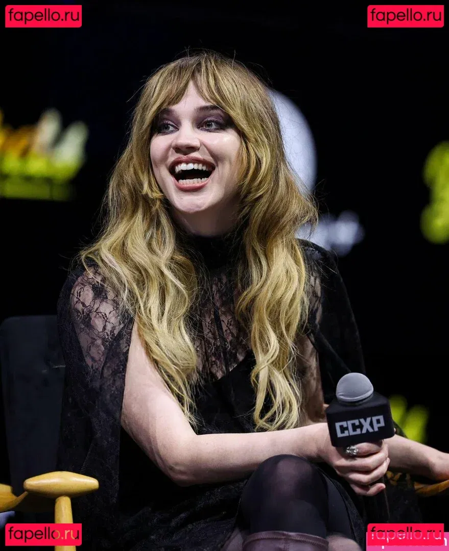 Sophie Thatcher Onlyfans Photo Gallery 