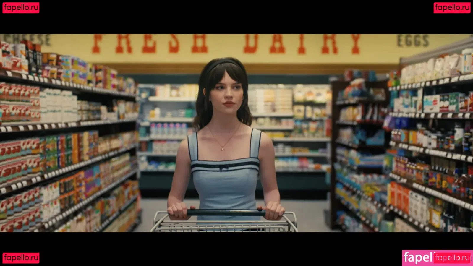 Sophie Thatcher Onlyfans Photo Gallery 