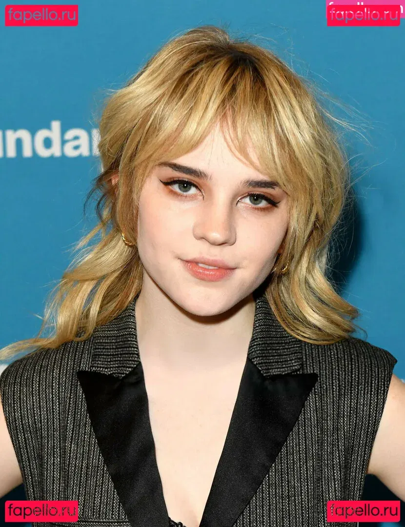 Sophie Thatcher Onlyfans Photo Gallery 